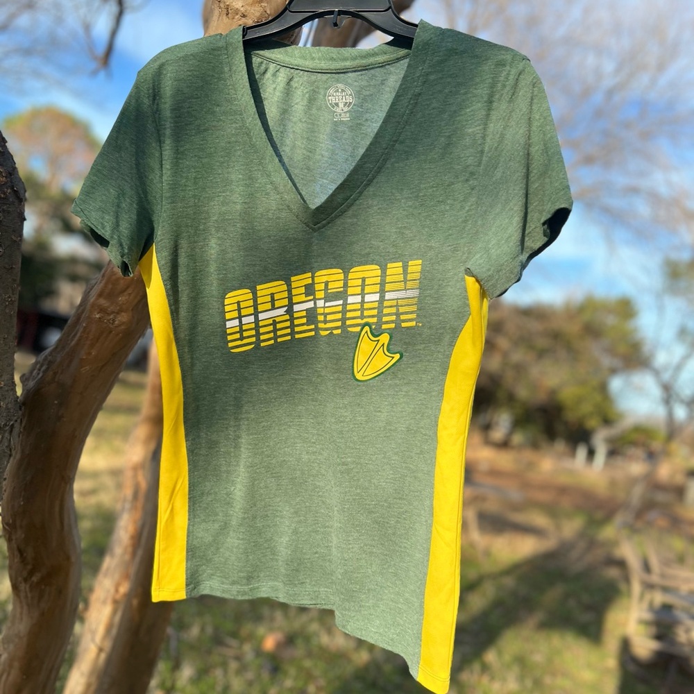 Oregon Ducks Women’s V-Neck T-Shirt